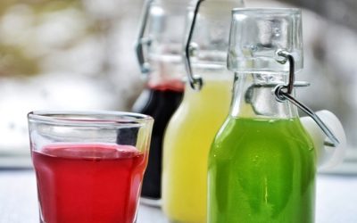 Bem sau nu sucuri de fructe?